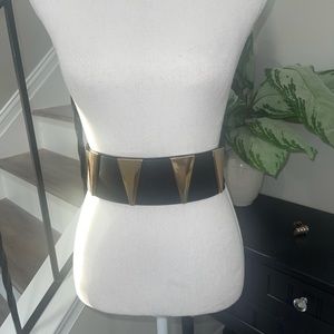 WIDE BLACK AND GOLD ZARA BELT